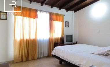 casa en venta en villa hermosa. Cod V10751