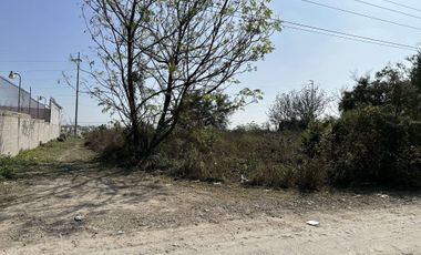 Terreno en venta en Montebello