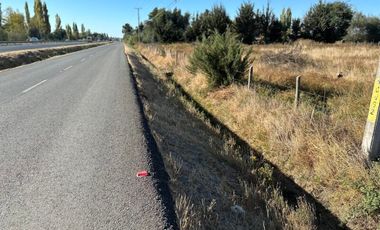 Excelente parcela a orilla de carretera, San Gregorio Ñiquén