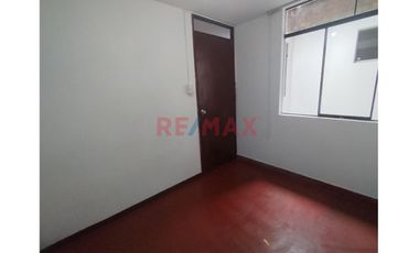 Se Alquila Lindo Departamento De 2 Habitaciones De 80 M2 En Sta Luzmila - Comas