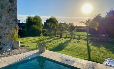 Casa En venta en Arenas del Sur, Orientación Noroeste.