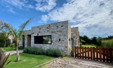 Casa En venta en Arenas del Sur, Orientación Noroeste.
