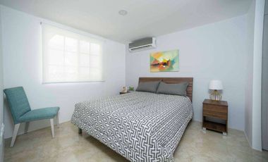 Venta de Casa en la Urb. Casa Laguna, Aurora, cerca del C.C Riocentro el Dorado.