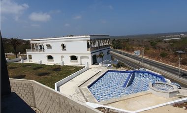 MANSION ACERA SUR DE AUTOPISTA AL MAR, BARRNAQUILLA-CARTAGENA