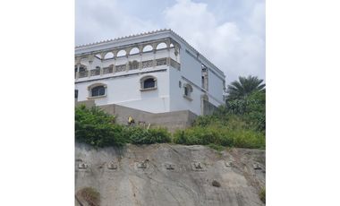 MANSION ACERA SUR DE AUTOPISTA AL MAR, BARRNAQUILLA-CARTAGENA