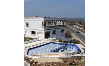 MANSION ACERA SUR DE AUTOPISTA AL MAR, BARRNAQUILLA-CARTAGENA