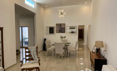 CASA EN VENTA  EN  VILLAS DEL RENACIMIENTO, TORREON COAH.
