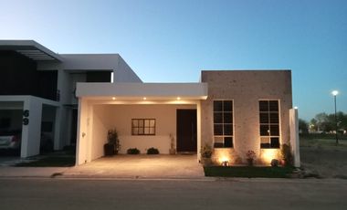 CASA EN VENTA  EN  VILLAS DEL RENACIMIENTO, TORREON COAH.