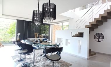 casa en arriendo en menga. Cod A117600