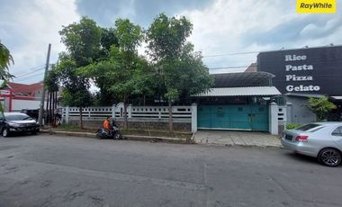 Dijual Rumah 2 Lantai Lokasi di Pondok Jati, Sidoarjo
