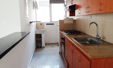 PR5784 Apartamento en renta sector Loma del Esmeraldal