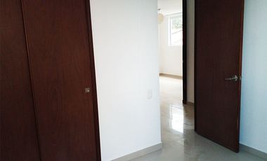 PR5784 Apartamento en renta sector Loma del Esmeraldal