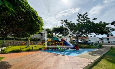 casa en venta en trapiches v. del rosario. Cod V12852