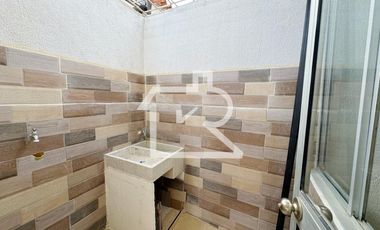 casa en venta en trapiches v. del rosario. Cod V12852