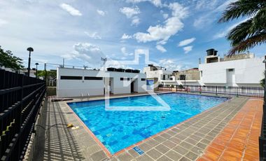 casa en venta en trapiches v. del rosario. Cod V12852