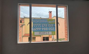 casa condominio en arriendo en la calera. Cod A124820