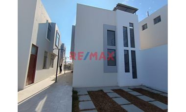 Casa En Venta Alameda Del Chipe A 5 Minutos De La Ucv