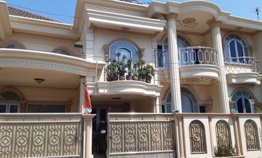 Rumah mewah 2 lantai luas tanah 310m2 di Plered Purwakarta jawa barat