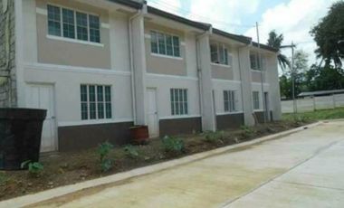 Townhouse for Sale in CLAYTON HEIGHTS San Mateo Rizal, for inquiries pls contact Donald @0933825---- & 0955561----