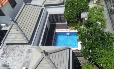 For rent monthly and yearly villa in Seminyak