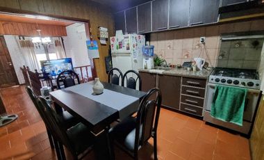 Casa en venta en Quilmes Oeste