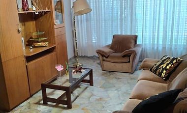 VENTA CASA Y DEPARTAMENTO.