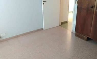 VENTA CASA Y DEPARTAMENTO.