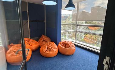 oficina en arriendo en chico norte. Cod A310