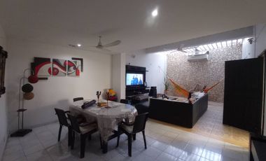CASA EN VENTA BARRIO LA CASTELLANA | 961