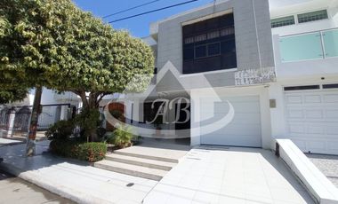 CASA EN VENTA BARRIO LA CASTELLANA | 961