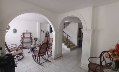 CASA EN VENTA BARRIO LA CASTELLANA | 961