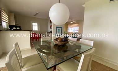 Se vende Casa en Costa Sur