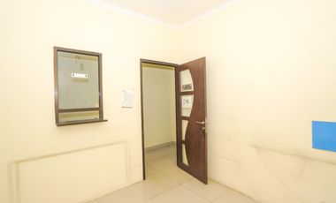 Ruko SHM 10 Menit ke ITC Depok Siap Huni Dibantu KPR J-44568