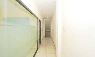 Ruko SHM 10 Menit ke ITC Depok Siap Huni Dibantu KPR J-44568