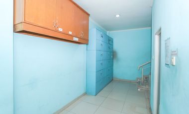 Ruko SHM 10 Menit ke ITC Depok Siap Huni Dibantu KPR J-44568