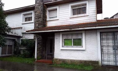 Chalet en venta en Bernal Centro
