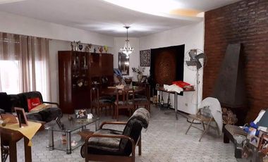 Chalet en venta en Bernal Centro