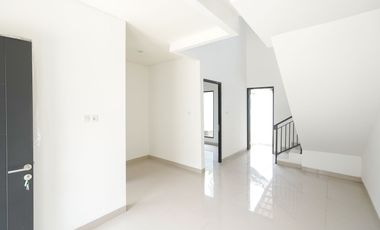 Rumah 2 Lt Luas 15 Menit ke Gerbang Tol Serpong Dibantu KPR J-50324