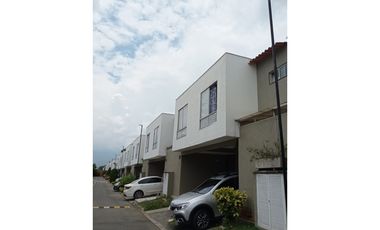 CASA EN CONJUNTO CIUDAD COUNTRY QUETZAL RECTA CALI - JAMUNDI