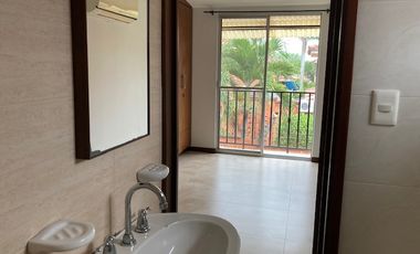 casa en venta en hacienda el castillo. Cod V107718