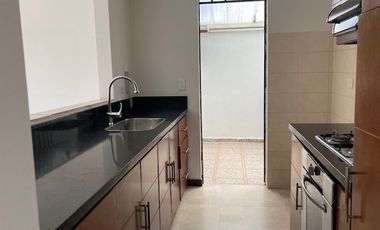 casa en venta en hacienda el castillo. Cod V107718