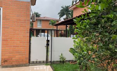 casa en venta en hacienda el castillo. Cod V107718