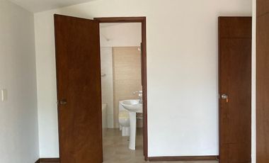 casa en venta en hacienda el castillo. Cod V107718