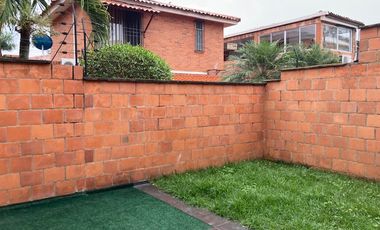 casa en venta en hacienda el castillo. Cod V107718