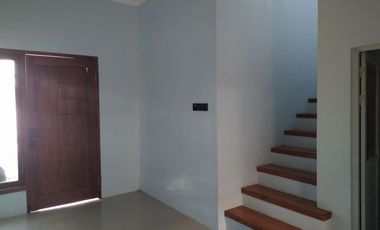 Rumah 2 Lantai Type 65 Mojokerto Jawa timur