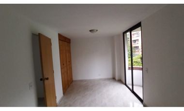 Apartartamento en venta en Medellin, sector Calasanz, La America