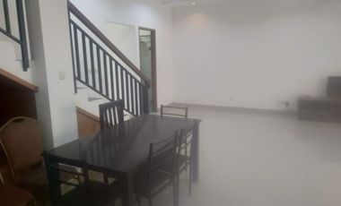 DISEWAKAN RUMAH NYAMAN DAN SEJUK EKLUSIF @ SETRADUTA BANDUNG
