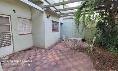 PH 3 Amb. + Dpto. Al Fondo con Patio y Parque