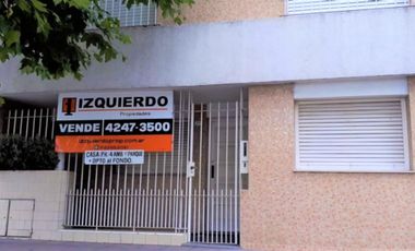 PH 3 Amb. + Dpto. Al Fondo con Patio y Parque