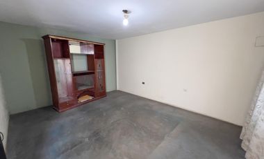 SE VENDE CASA COMERCIAL EN AVENIDA - CARABAYLLO